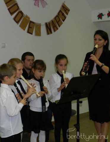 Az időseket köszöntötték 19